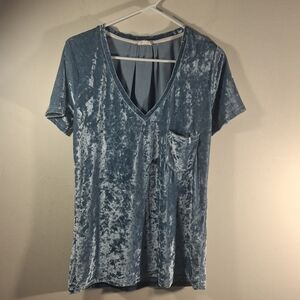 POL Women's Blue Short Sleeve Relaxed Fit Crushed Velvet V-Neck Tunic Size S